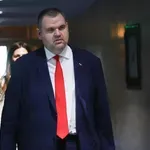 "ДПС- Ново начало" внасят законови промени, които предвиждат великденски добавки