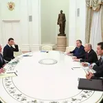 5 ЧАСА НЕРВИ В КРЕМЪЛ: Путин посрещна Къшнър и Уиткоф, но мир пак няма!