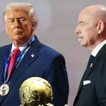 ФИФА връчи награда за мир на Доналд Тръмп