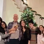 Ема Хеминг Уилис: Коледа вече не е същата, но в нея има място за радост