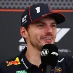 Верстапен обяви голяма новина