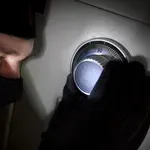 СЕНЗАЦИОНЕН ОБИР В ГЕРМАНИЯ: Крадци разбиха 3200 сейфа и отмъкнаха €30 млн.!