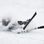 УЖАС НА ПИСТАТА В БАНСКО! Скиор с комоцио след тежко падане