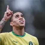 Лудогорец тръгна с 3:2 над унгарци в дъжд и вятър