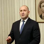 Президентът Радев с извънредно обръщение към народa