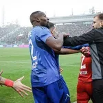 Сангаре защити реномето си на най-силен на "Герена" срещу Макун