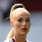 Официално: Лестър представи „най-сексапилната“ футболистка в света