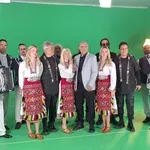 Стоичков пее с Канарите в нов хит на Стефан Димитров