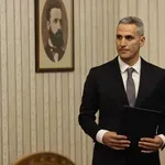 Гюров: Не съм зависим от нито една партия!