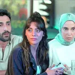 Новини в аванс за „Шербет от боровинки“: Доа и Фатих, Нурсема и Фираз – двата брака са застрашени!