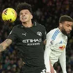 Манчестър Сити измъкна победа срещу Лийдс и Илия Груев