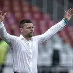 Дилема дали да спестят Молдова на трима