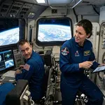 И В КОСМОСА СЕ СЛУЧВА: Мисията „Артемида 2“ с продънена тоалетна!