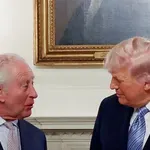 Белият дом обяви Тръмп за „крал“!