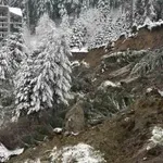 СМОЛЯН В КАПАН: Обяхвиха бедствено положение заради гигантско свлачище!