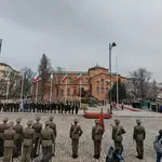 ПАРАД НА ХРАБРОСТТА: Зрелищна демонстрация в небето за 6 май (ВИДЕО)