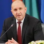 Радев се среща с фон дер Лайен и Рюте!
