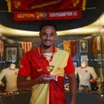 Откритие на Станимир Стоилов ще играе във Висшата лига