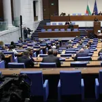 Безплатна електронна идентичност: Парламентът премахна таксата