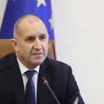 РЕЧЕ И ОТСЕЧЕ! Радев към САЩ: Без визи – няма и самолети у нас!