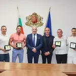Министърът на спорта награди гимнастиците за Световните купи