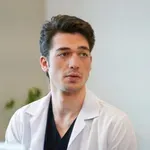 Кой е Ураз от сериала „Преродена”? Славата на Демирхан Демирджиоглу изгрява от реклама за чай!