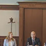ЧСИ с 5 мерки в полза на длъжника