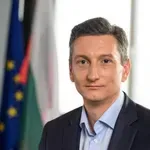 Министърът на иновациите: Предстои смяна на ръководството на „Информационно обслужване”