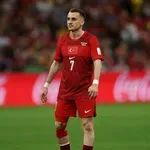 Турски национал скочи на фенове