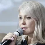 Отстраниха шефката на НДК!