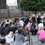 "Писна ми да убиват деца": Стотици софиянци се събраха на бдение в памет на загинали по пътищата