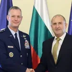 Румен Радев се срещна с върховния главнокомандващ на Обединените сили на НАТО в Европа