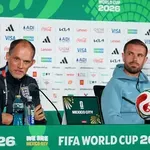 Английският лагер бе замесен в любопитна медийна шега за виагра и високата надморска височина в Мексико Сити