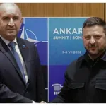 В АНКАРА: Радев се срещна със Зеленски, поканиха го в Украйна! (ВИДЕО)