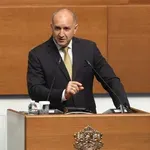 РАДЕВ ЗА МАНТИНЕЛИТЕ: Обществените поръчки в България са истинска джунгла!