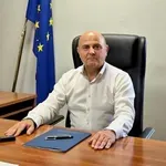 Изгърмя шефът на държавните железници