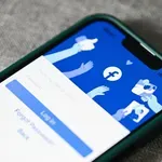 Facebook се срина! Милиони останаха без достъп до профилите си