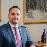 Председателят на Столичния общински съвет Цветомир Петров пред "Телеграф": Търсим място за нов национален стадион