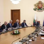 Службите за сигурност на среща при Радев: Няма пряка заплаха за сигурността на България!