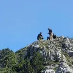АКЦИЯ БЕЗ АНАЛОГ: Братът на загиналия пилот Дункин с животоспасяваща операция в гасенето под Шаралия (ВИДЕО)
