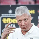 Любо Пенев лаконичен: Търпение, време, работа