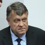 Образователният министър: Държавата трябва да се справи с насилието