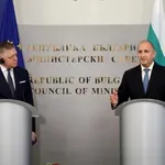 РАДЕВ И ФИЦО С ЕДИН ГЛАС ЗА УКРАЙНА: Конфликтът няма военно решение!
