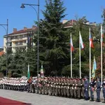 Румен Радев посрещна Андрей Бабиш в София