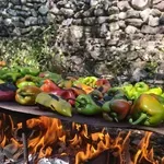 България замириса на печени чушки