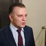 Николай Найденов: Трябва да разберем кой даде парите за "Петрохан"