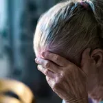 МАЙКА И ДЪЩЕРЯ С ХИТРА СХЕМА: Обраха 85-годишна жена в Монтана