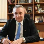Проф. д-р Димитър Димитров, ректор на УНСС: AI ще обезсмисли старото оценяване на студентите!