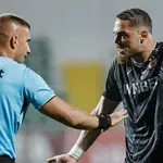 ЦСКА изригна срещу Любомиров