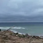 Прекратиха операцията по издирването на моряци от поразения кораб HS Dignity